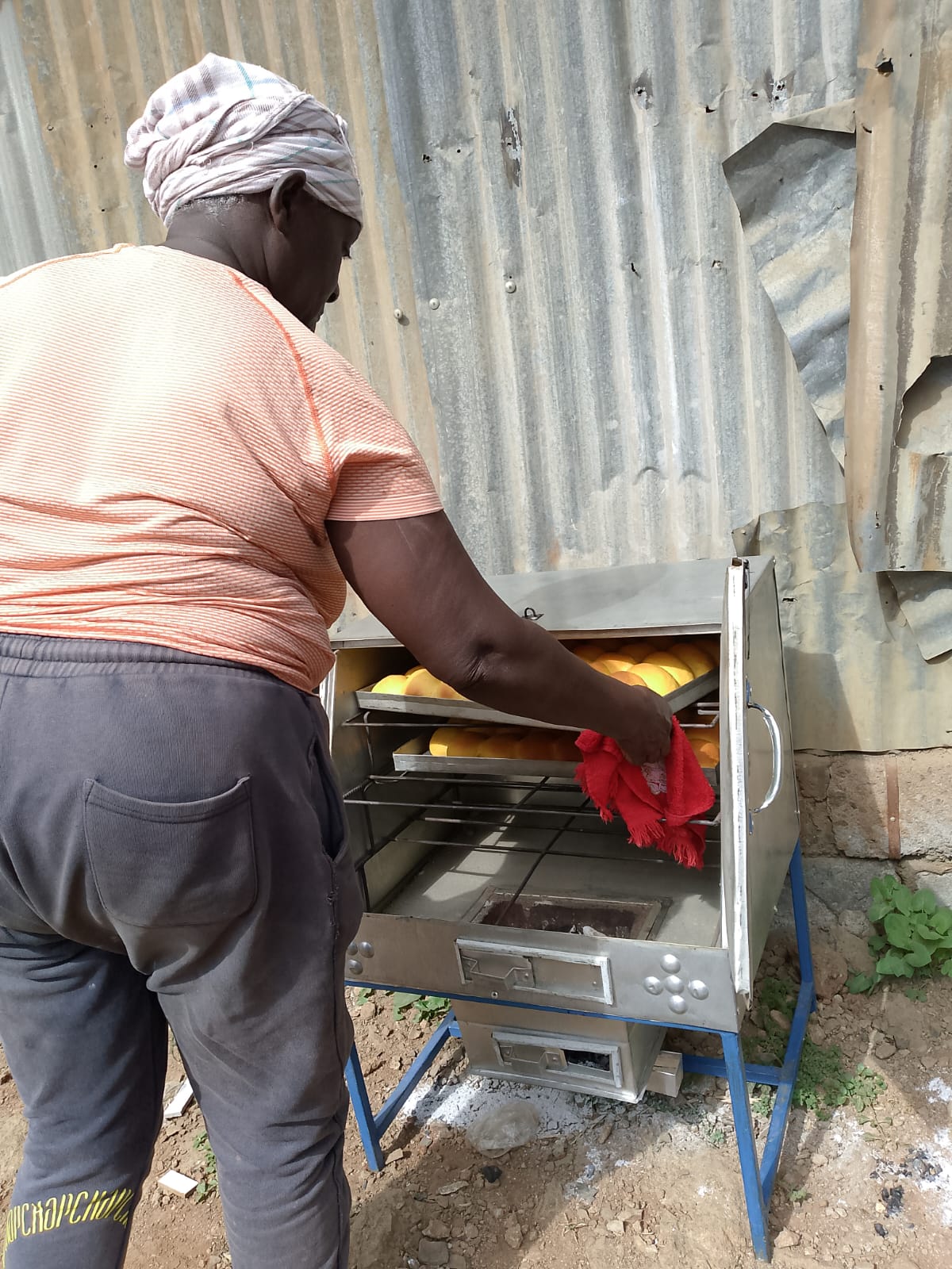 Training on baking in catering project